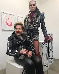 José castelo branco mostra josé castelo branco vestido de empregada às ordens de betty grafstein. Jose Castelo Branco E Betty Grafstein Surpreendem Com Visual Em Evento Publico