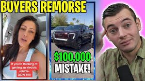 Is the 2023 Honda Accord LX a BETTER sedan to buy than a Toyota Camry LE?