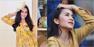 Bawang merah bawang putih adalah sinetron yang ditayangkan di rcti diproduksi md entertainment. 9 Potret Risma Nilawati Pemain Mitha Dalam Sinetron Bawang Putih Berkulit Merah Dream Co Id