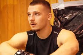 Malo utisaka sa medjunarodnog borilackog seminara odrzanog u Zagrebu.  Armosfera odlicna, bilo je mnogo poznavalaca, majstora, instruktora koji su  vodili seminar, tako smo i mi na celu sa trenerom @uros_dzigerovic_mma i  borcem @