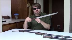 It's not a closed guard. Japan S Universal Arisaka Bayonet The Type 30 Youtube