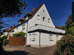 Liebevoll restaurierte wohnung in romantischer alleinlage gelegen in einem mühlenanwesen aus dem 17. Weingut Knauer Wohnung Dettelbach