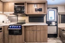 Grand design imagine xls travel trailer 23bhe highlights: For Sale New 2021 Grand Design Imagine 2500rl Travel Trailers Voyager Rv Centre