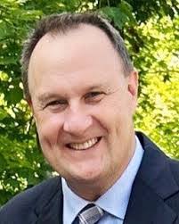 Kent Campbell's Instagram, Twitter & Facebook