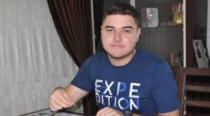 Kocaeli fen lisesi önceki yıllarda olduğu gibi bu yılda ilk 100'de 3, ilk 1000'de 10 öğrenci ile birinciliği kimseye kaptırmadı. Yks Birincisi Kim Oldu Yks Birincisi Hem Sirrini Hem De Hayalini Acikladi Son Dakika Haberleri