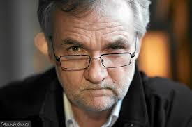 Poniżej znajdują się wybrane cytaty, więcej znajdziesz w osobnym haśle bezpowrotnie utracona leworęczność. Jerzy Pilch Wspomnienie Kpu W Krosnie