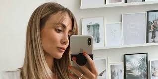 Carmushka: Kölner Instagram-Star mit Gastritis im Krankenhaus