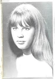 We bid farewell to Cynthia Meehan Kulle, ELHS 1973, who we knew as Cynthia  Meehan. She passed away