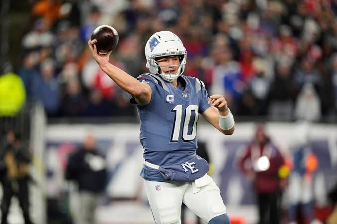 Patriots: Drake Maye won't take the credit for NFL-leading passing stats -  masslive.com