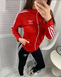 Характеристики фото огромный ассортимент настоящие отзывы покупателей! Zhenskij Sportivnyj Kostyum Bolshogo Razmera Adidas Krasnyj S Chernym Kupit V Moskve