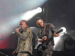 Rammstein x balenciaga image of band shown on garments based on original photograph by gottfried. Rammstein Begeistern Zum Tourauftakt Ihre Fans In Gelsenkirchen Fotos Im Artikel Kultur