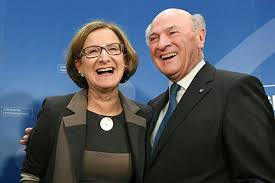Johanna miklleitner born 19640209february 9 1964 is an austrian politician vp and since 21th april 2016 the acting govenor of lower austria from 2. Johanna Mikl Leitner Folgt Erwin Proll Nach Noe Orf At