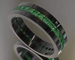 Man Emerald Ring Unique Man Wedding Band Black Gold Emerald Etsy In 2021 Emerald Wedding Band Mens Emerald Rings Mens Wedding Rings