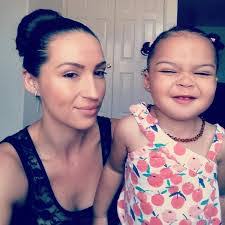 Nichole Brooks's Instagram, Twitter & Facebook