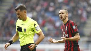 Non aver fischiato il tocco di mano di alex. La Moviola Var Contestata Il Caso Bonucci E La Juventus Alimentano Le Polemiche Eurosport