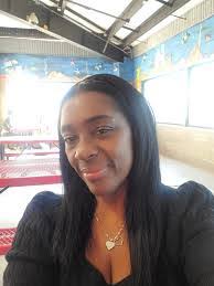 Kellie Foote's Instagram, Twitter & Facebook