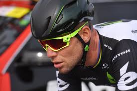 Cavendish, Vanmarcke out of Roubaix with injuries