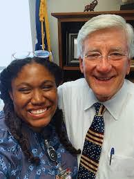 Amanda Leming's Instagram, Twitter & Facebook