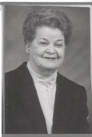 Elsie Metz's Instagram, Twitter & Facebook