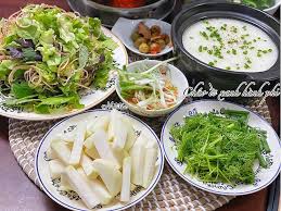 Tóp mỡ giúp món cá chép om dưa thêm phần thơm ngậy. Trá»i Se Láº¡nh Há»c Máº¹ Ä'áº£m Náº¥u Ca Chep Om DÆ°a ThÆ¡m Lá»«ng Nong Há»•i