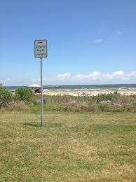 Located near galveston island's famous seawall boulevard, this beach has a laundry list of amenities, including showers, concessions, chair and umbrella rentals, and lifeguards. El Jardin Del Mar Galveston 2021 All You Need To Know Before You Go With Photos Galveston Tx Tripadvisor