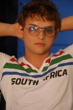 fernando jefferson (@jeff_santos) no Meadd: “Liieh Aki' Jeff? ....(...)é  meu Ouro Branco! meu preferidoo,no kual enjoarei nunca... sua embalagem  apezar d pérfeita...escond...“