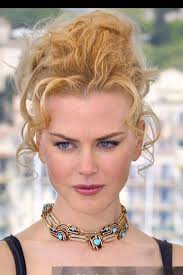 Nicole Kidman Leaf Blower