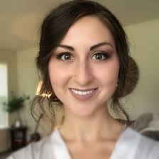 Holli Daniel (hollihobbie94)