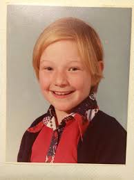 1966 or thereabouts we all went to Glenthorne primary school ,Steve,Paul  and Susan Lawrence