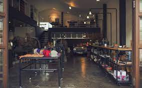 spares* / スペアーズ - clothing & car store