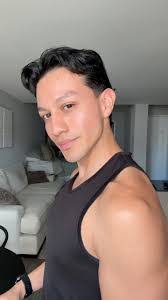 Randy Acuna's Instagram, Twitter & Facebook