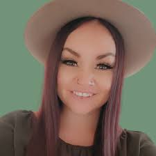 Does anyone have a trusted recommendation for a chiropractor who  specializes in pregnancy? Preferably northside but willing to travel for  the right person. 🙏🏻 TIA one sore mama to be