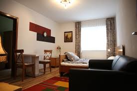Küche und waschmaschine habe ich von ich vermiete meine wohnung, denn ich aus beruflichen gründen aus stuttgart weg ziehen werde. 2 Zimmer Wohnung Zu Vermieten Burgstallstrasse 63 70199 Stuttgart Sud Mapio Net