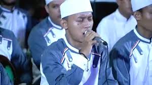 Ahmad ya nurul huda lirik latin. Download Az Zahir Ahmad Ya Nurul Huda Rouhi Fidak Lirik Indonesia Voc Yan Lucky Aditya Mp3 Mp4 3gp Flv Download Lagu Mp3 Gratis
