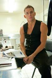 But nighttime is when mike really gets to display his many talents. Magic Mike Film Kritik Trailer Filmdienst