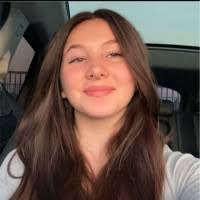 Daisy Cotto's Instagram, Twitter & Facebook