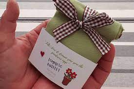 Bomboniere nuziali da sala, segnaposto e segnatavoli per un matrimonio originale ed eco friendly. Bomboniere Con Bulbi O Semi Da Piantare Per Ogni Occasione