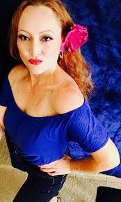 Gina Haley's Instagram, Twitter & Facebook