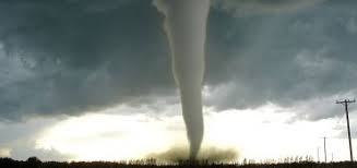 Magyarország célja európa leggyorsabb gazdasági újraindulása. Tornado