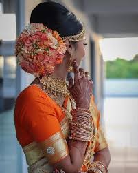 Low collected look to think that short hair has fewer possibilities for bridal hairstyles is a big mistake. Indian Bridal Hairstyles For Reception That Quintessential The Mingling Of Style And Traditions