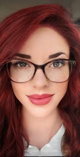 Can someone create a sim that looks like me and then put 😁 it in the  gallery? I like to build houses, but I'm not good at creating Sims and  you're all