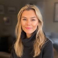 100+ "Anna Bach" profiles