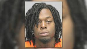 DC Police ID Suspect Wanted in Killing of Man Installing Solar Panels