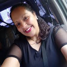 Los truenos a mucha distancia y en el mar