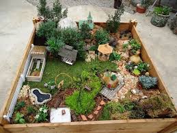 Unglaubliche 10 Feen Dorf Ideen Fur Schone Kleine Garten Alternative Modern Miniaturgarten Mini Garten Kleiner Garten