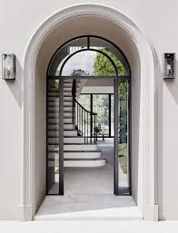 A Modern Melbourne Home A Note On Style Modern Renovation Melbourne House House Entrance