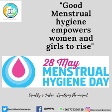 Here are the girls playing a picture card game that illustrates hygienic behaviors for managing menstruation #mhmmonday #menstruationmatters. Kyfjega Tk9nam