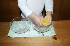 Epingle Sur Lo Montessori 3 5 Years Old Practical Life