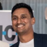 Avneet Prasad's Instagram, Twitter & Facebook