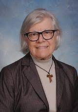 Claudia Cunningham's Instagram, Twitter & Facebook